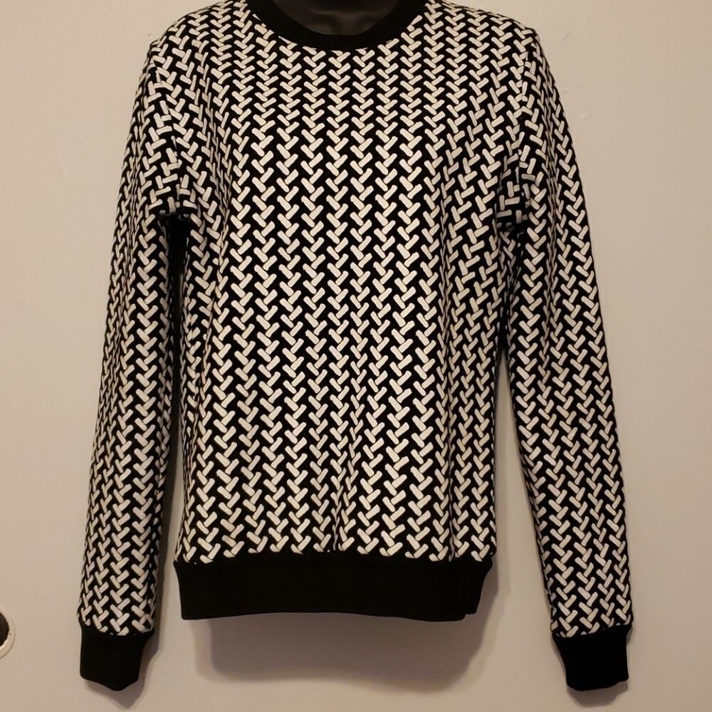 - Opening Ceremony pullover size m‎